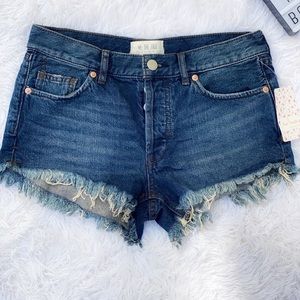 SOlD NWT Free people denim shorts US 25
